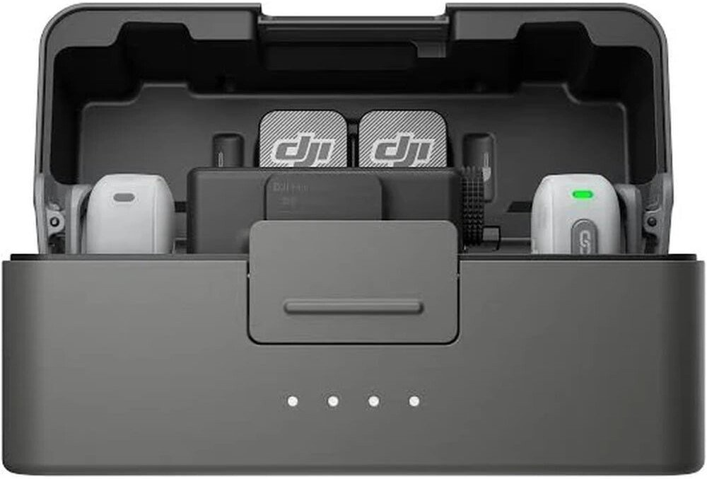 Радиосистема DJI Mic Mini (2 TX + 1 RX + Charging Case) DM3005 Радиосистема DJI Mic Mini (2 TX + 1 RX + Charging Case) DM3005