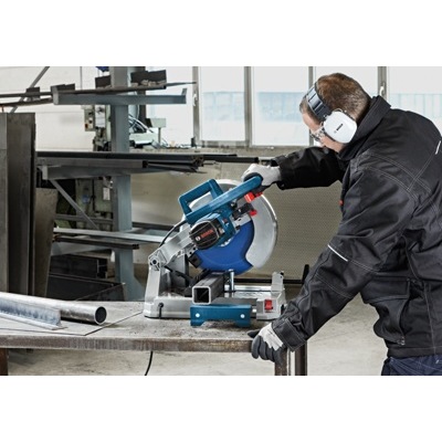 Bosch GCD 12 JL Professional (0.601.B28.000), Пила отрезная по металлу, 2000 Вт - фото1 Bosch GCD 12 JL Professional (0.601.B28.000), Пила отрезная по металлу, 2000 Вт - фото1