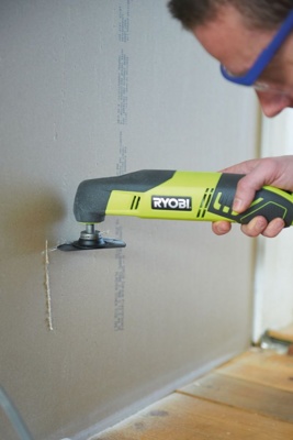 Ryobi RMT 200 S, Многофункциональный инструмент , арт 22841 фото-2 Ryobi RMT 200 S, Многофункциональный инструмент , арт 22841 фото-2